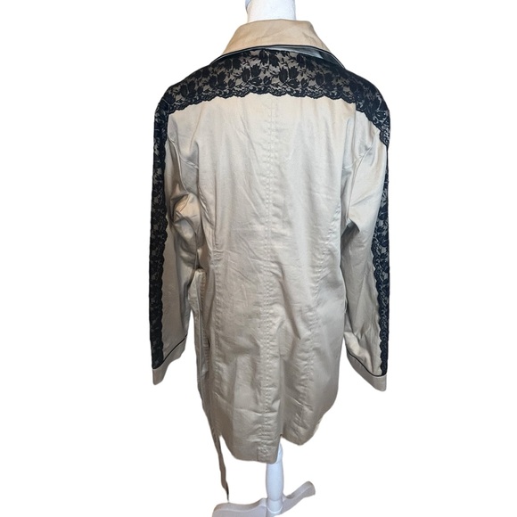 Eden Court Lace Light Khaki Jacket _Large - Picture 7 of 14